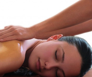 I Dodici benefici del Massaggio Ayurvedico.